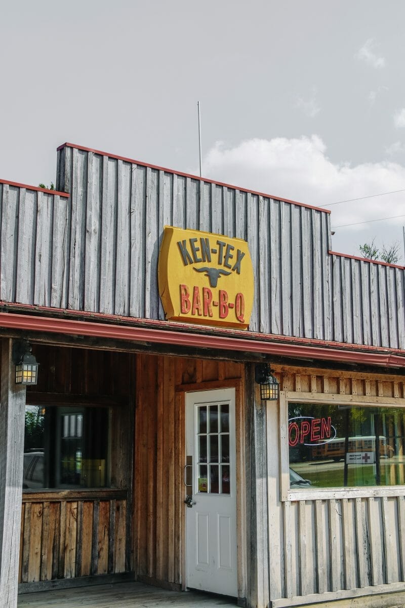 The Shelby County KY BBQ Trail - Where to Eat BBQ in Shelby County, Kentucky by JC Phelps of JCP Eats