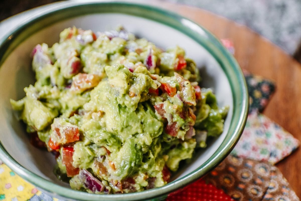 The Best Chunky Guacamole Recipe by JC Phelps of JCP Eats, A Kentucky-Based Food Blog 2