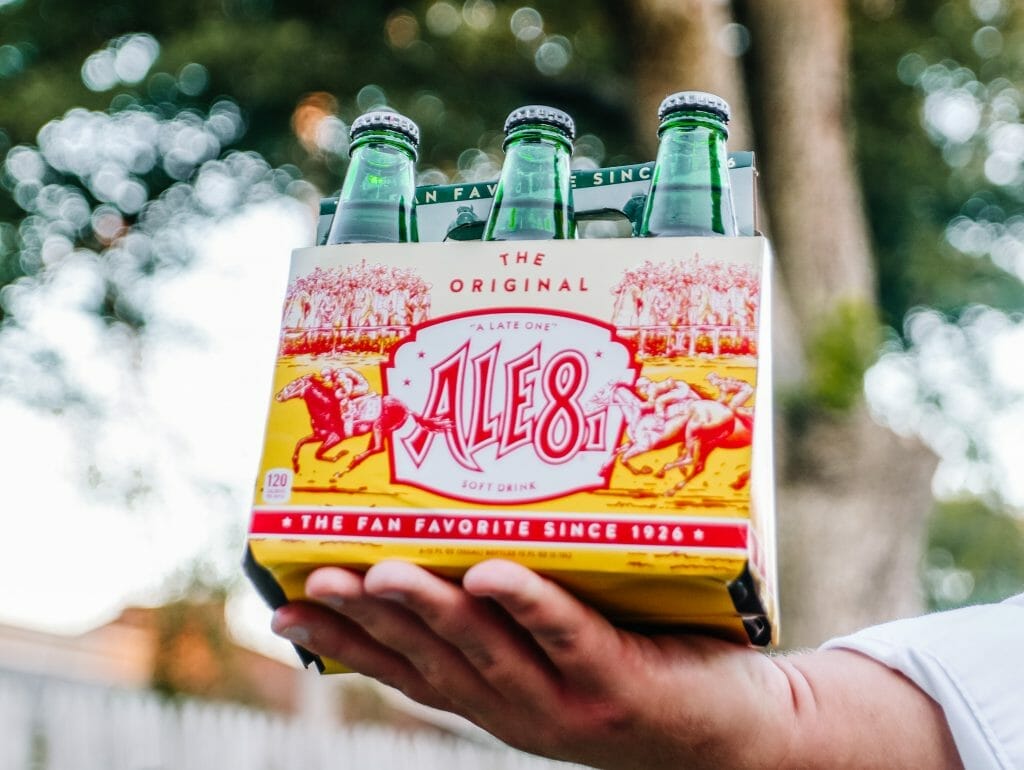 Kentucky Derby Party 2020: Ale 8 One