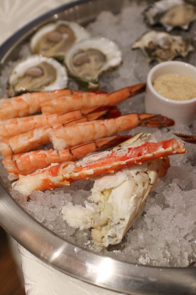 Raw Bar, Matt Winn's Steakhouse, Churchill Downs, Louisville KY