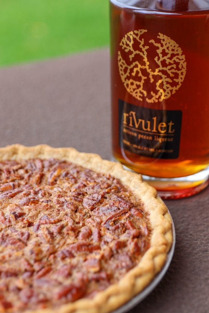 Granny's Southern Pecan Pie With Rivulet