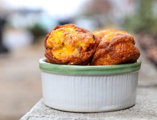 Keto Egg Bites With Bacon Crust