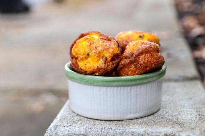 Keto Egg Bites With Bacon Crust
