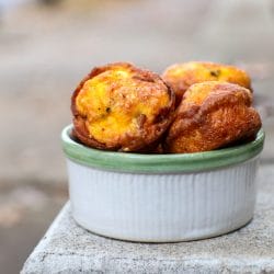 Keto Egg Bites With Bacon Crust