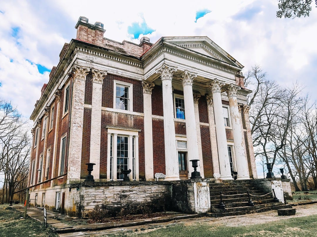 Georgetown Kentucky Guide: How To Spend The Perfect Day, Ward Hall