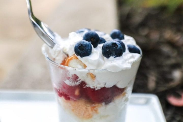 How To Make Miniature Berry Trifles