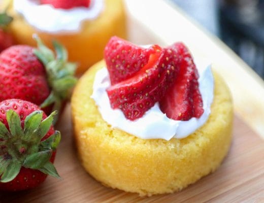 How To Construct Strawberry Shortcakes