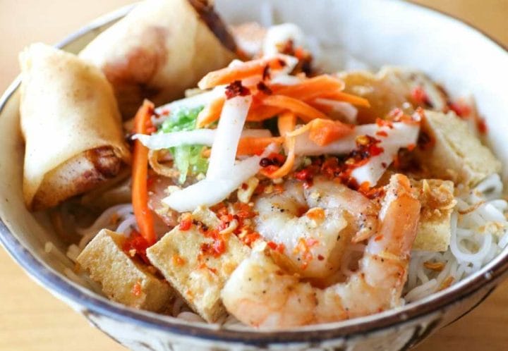 Cafe 7021 Vietnamese Bar and Grill: Simpsonville, KY