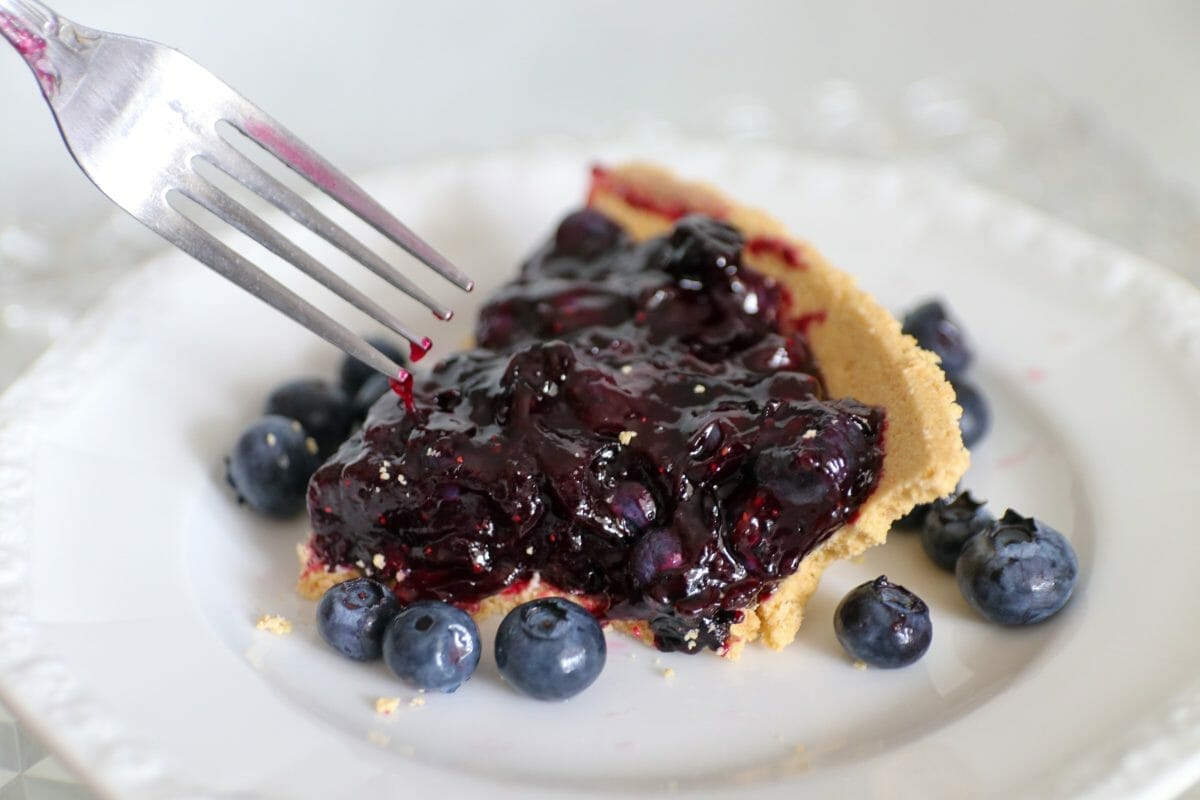 No Bake Blueberry Pie