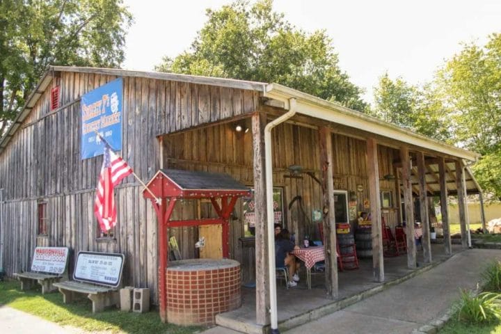 Swaggy P's BBQ: Hanson, KY