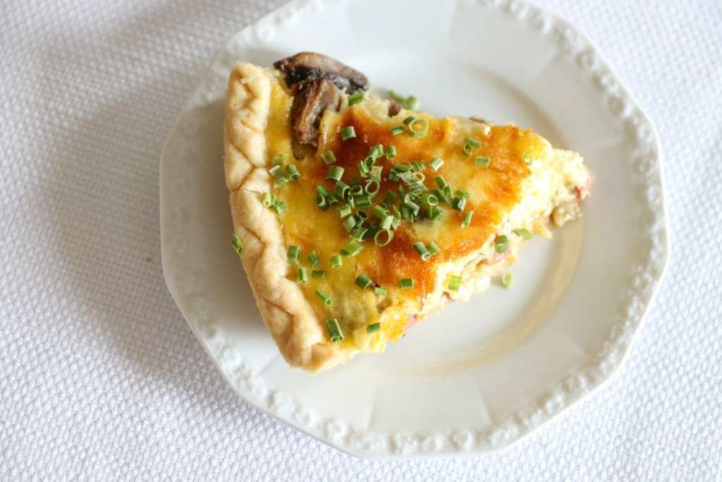 Ham and Mushroom Quiche - JCP Eats