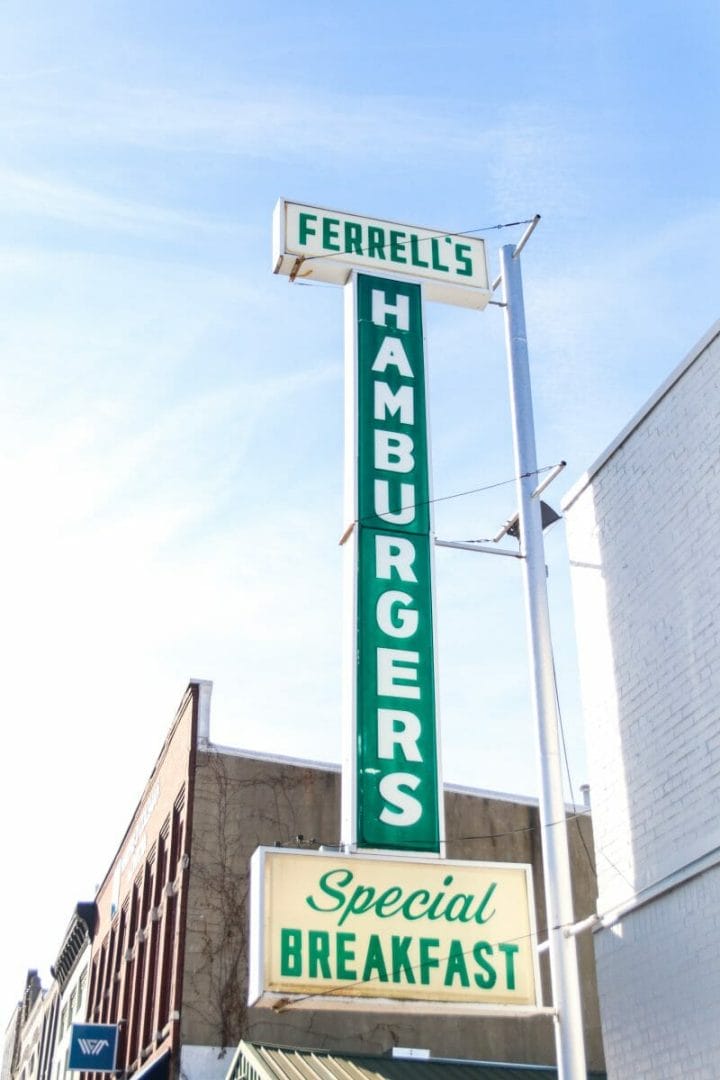 Ferrell's Snappy Service: Madisonville, KY