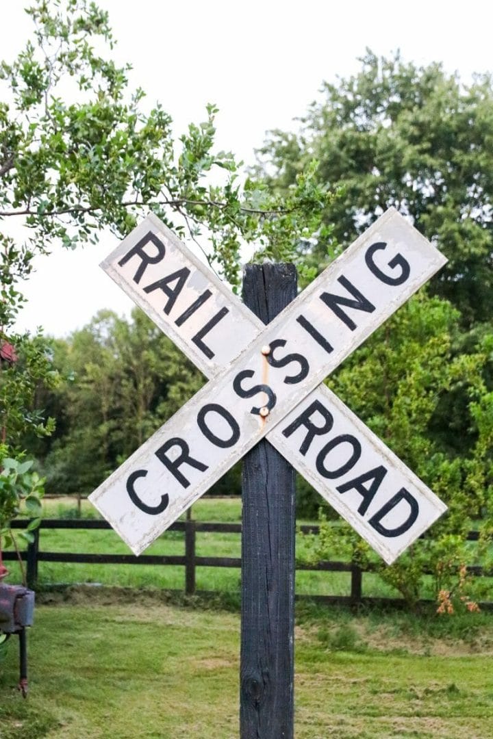 Stay Overnight in a Kentucky Train Car: Madisonville, KY