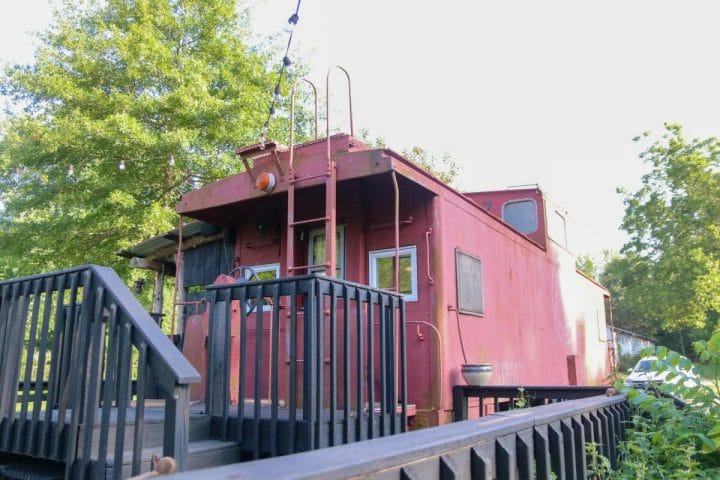 Stay Overnight in a Kentucky Train Car: Madisonville, KY
