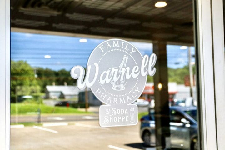 Warnell Pharmacy and Soda Shoppe: Brownsville, KY