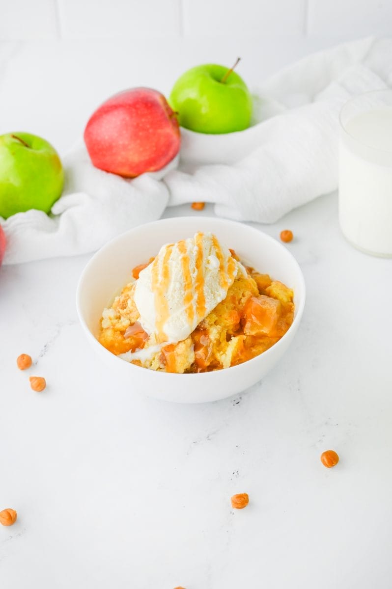Caramel Apple Cobbler