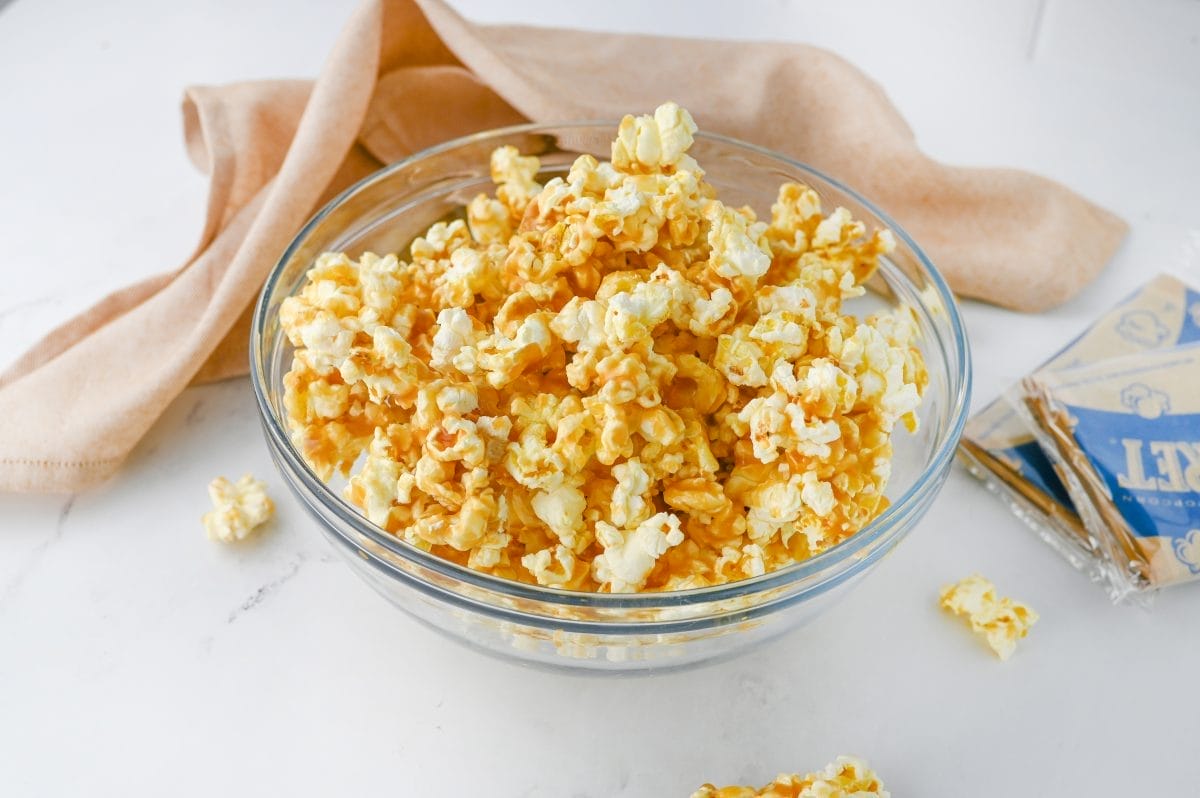 Homemade Caramel Popcorn