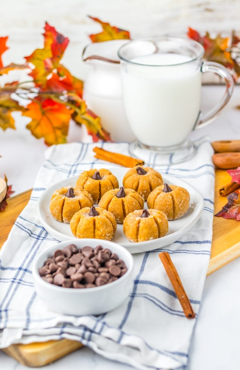Pumpkin Fudge Truffles