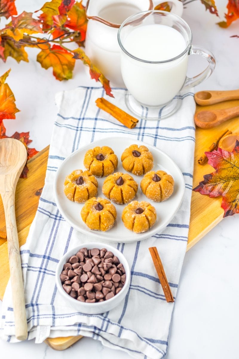 Pumpkin Fudge Truffles
