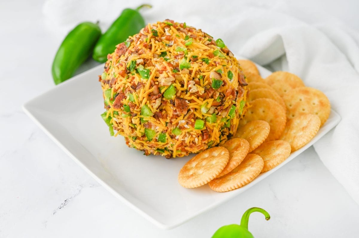 Jalapeno Popper Cheese Ball