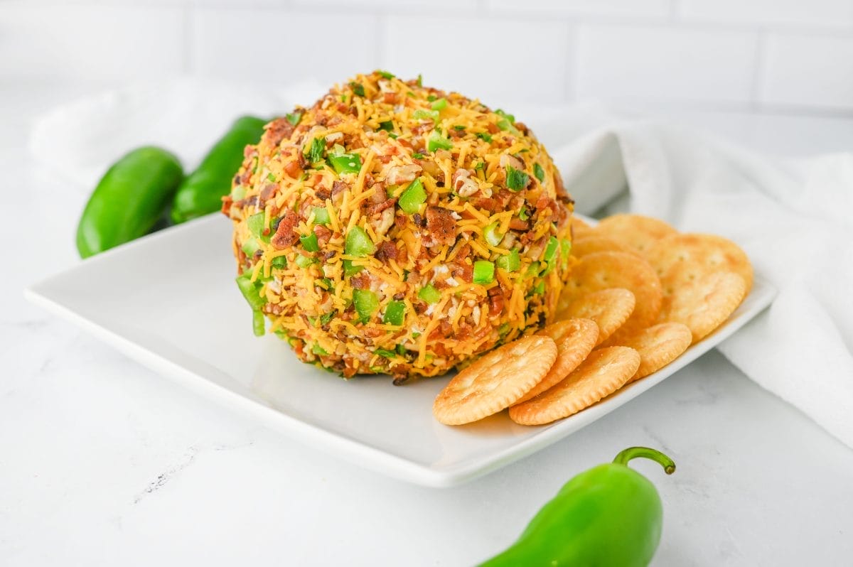 Jalapeno Popper Cheese Ball