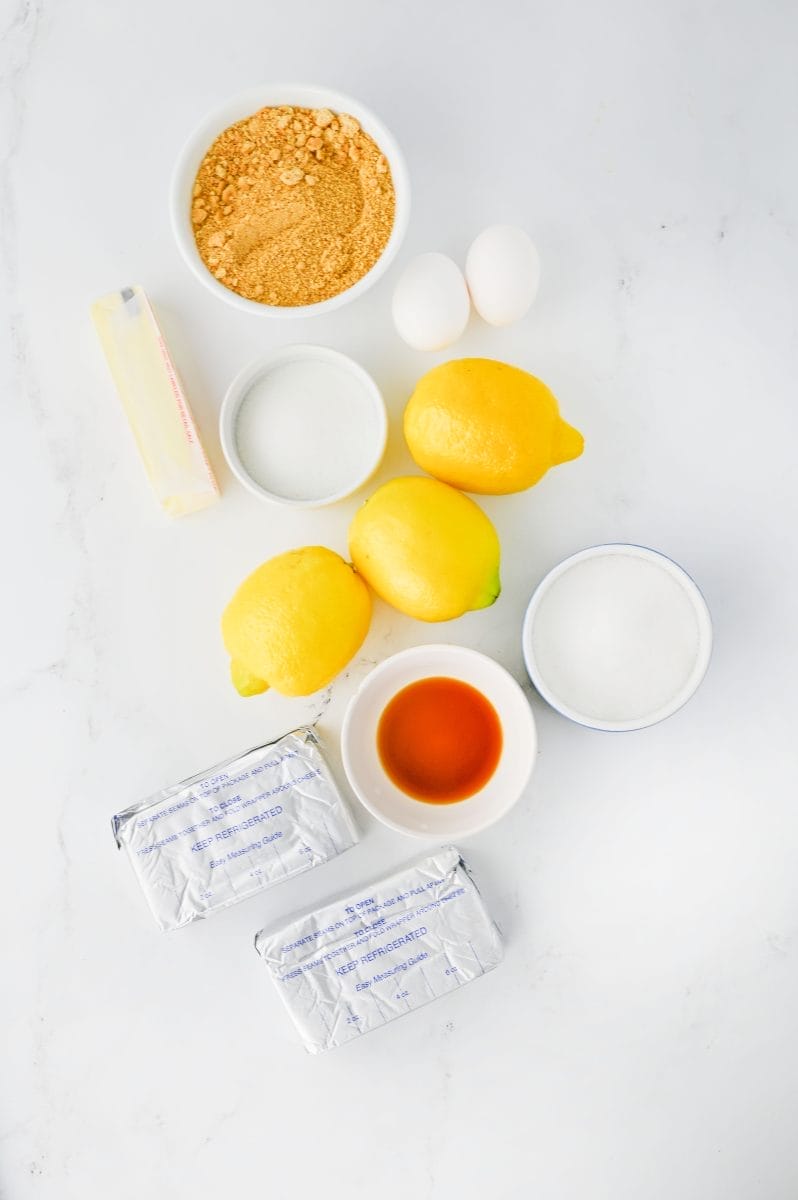 Lemon Cheesecake Bars