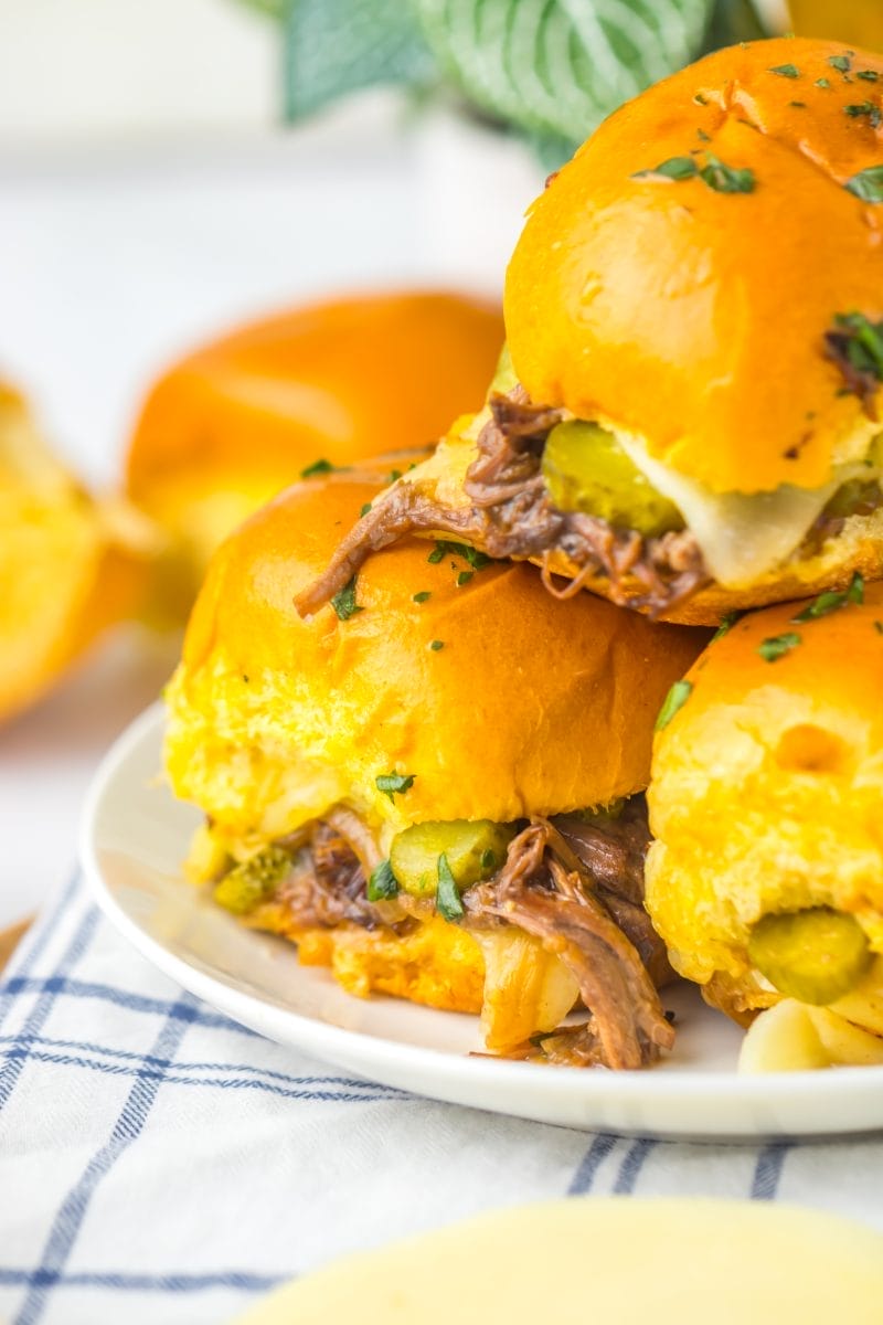 Slow Cooker Beer Beef Sliders