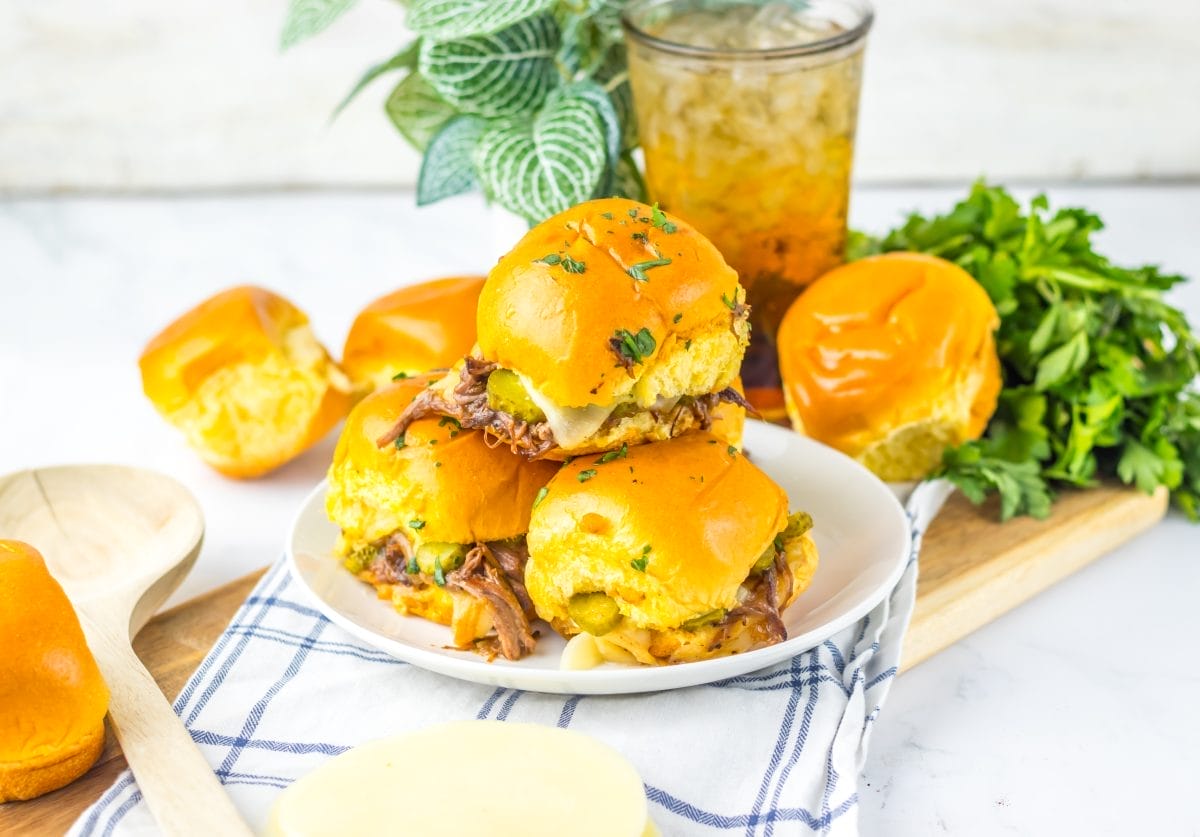 Slow Cooker Beer Beef Sliders