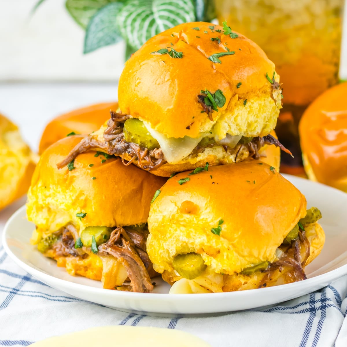 Slow Cooker Beer Beef Sliders