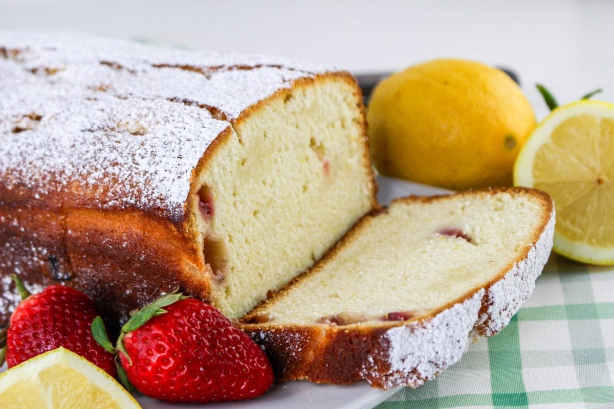 Strawberry Lemonade Pound Cake