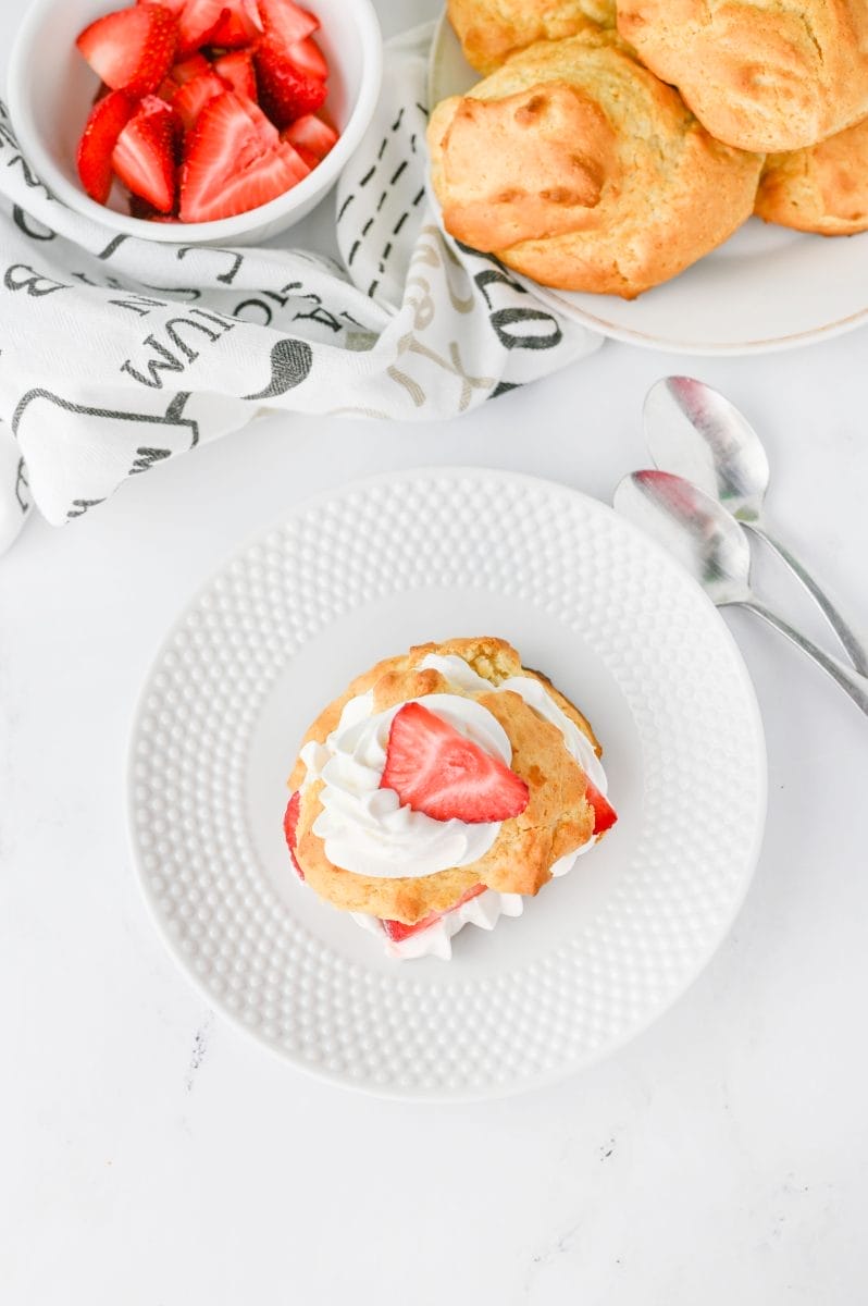 Easy Strawberry Shortcakes