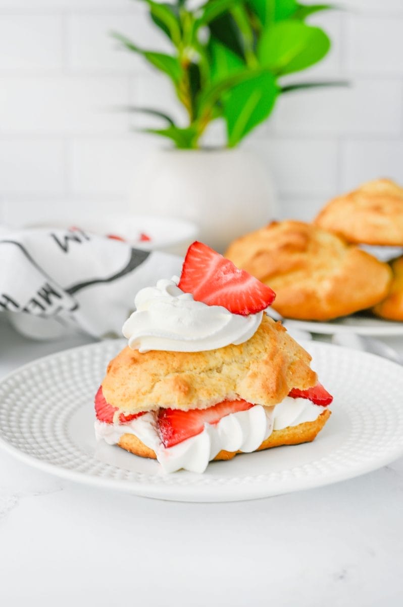 Easy Strawberry Shortcakes