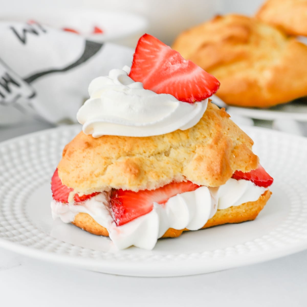 Easy Strawberry Shortcakes